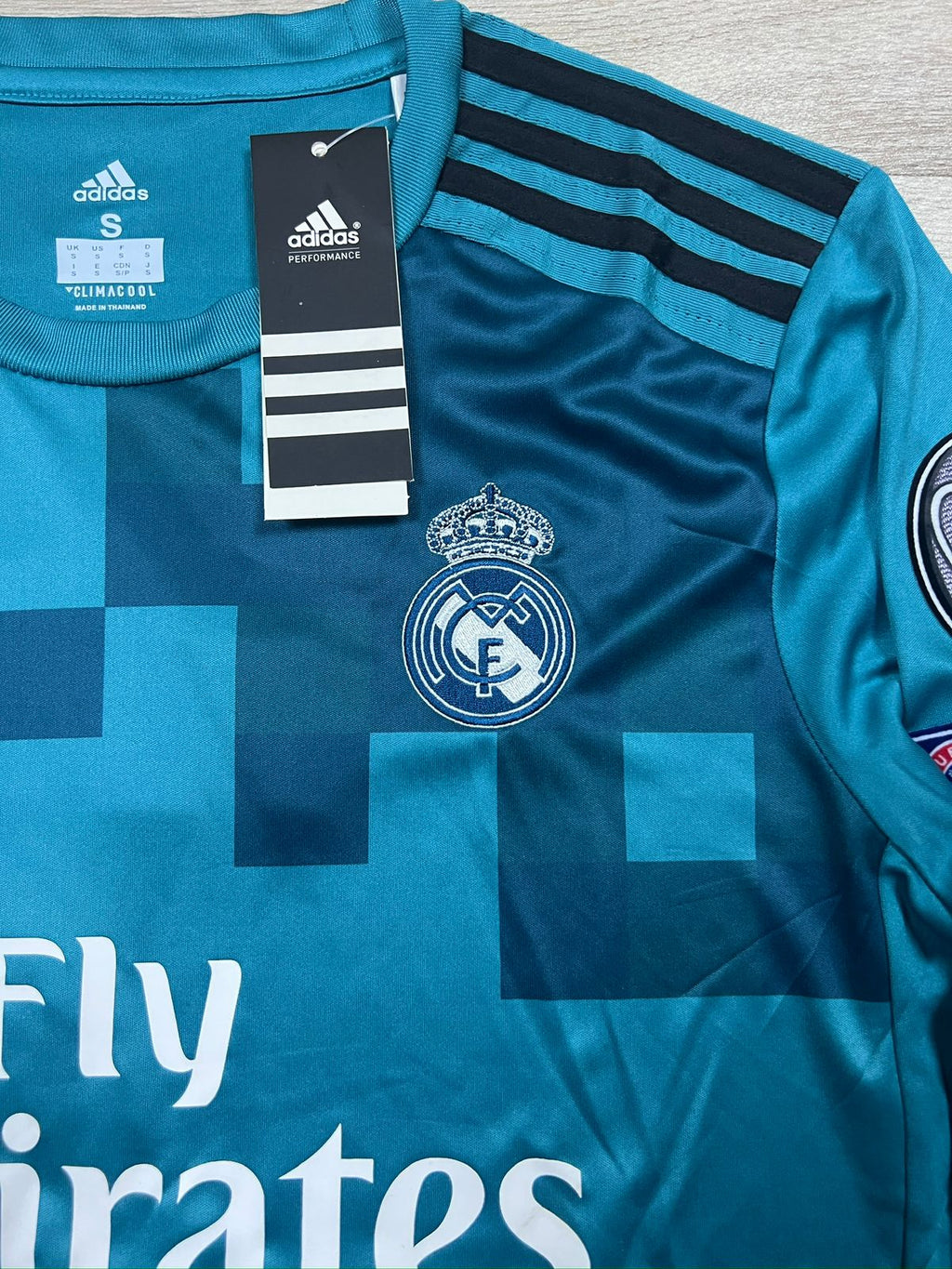 REAL MADRID AWAY KIT RONALDO 2018 LONG SLEEVE