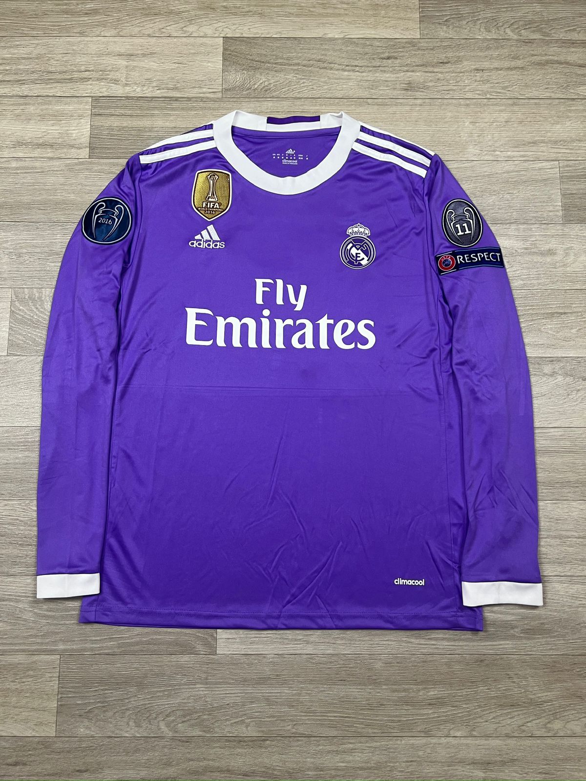 REAL MADRID AWAY KIT RONALDO 2017 LONG SLEEVE