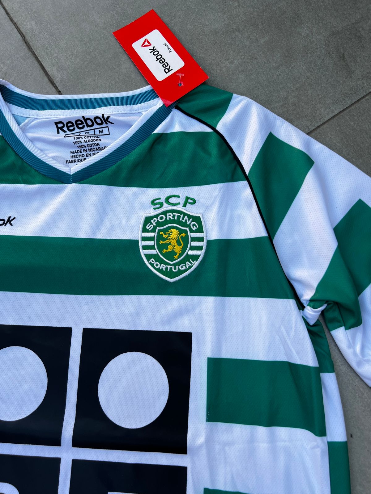 SPORTING LISBONNE HOME KIT RONALDO 2002