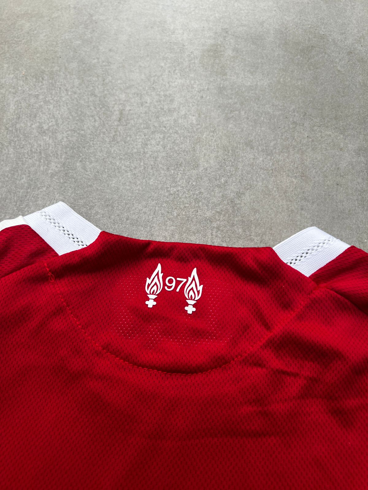 LIVERPOOL HOME KIT 2026