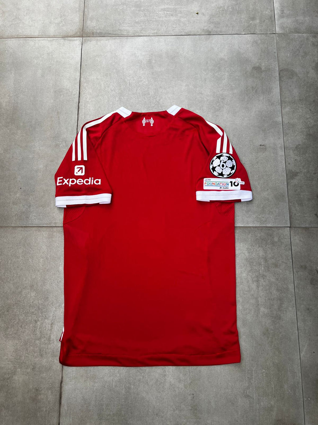 LIVERPOOL HOME KIT 2026