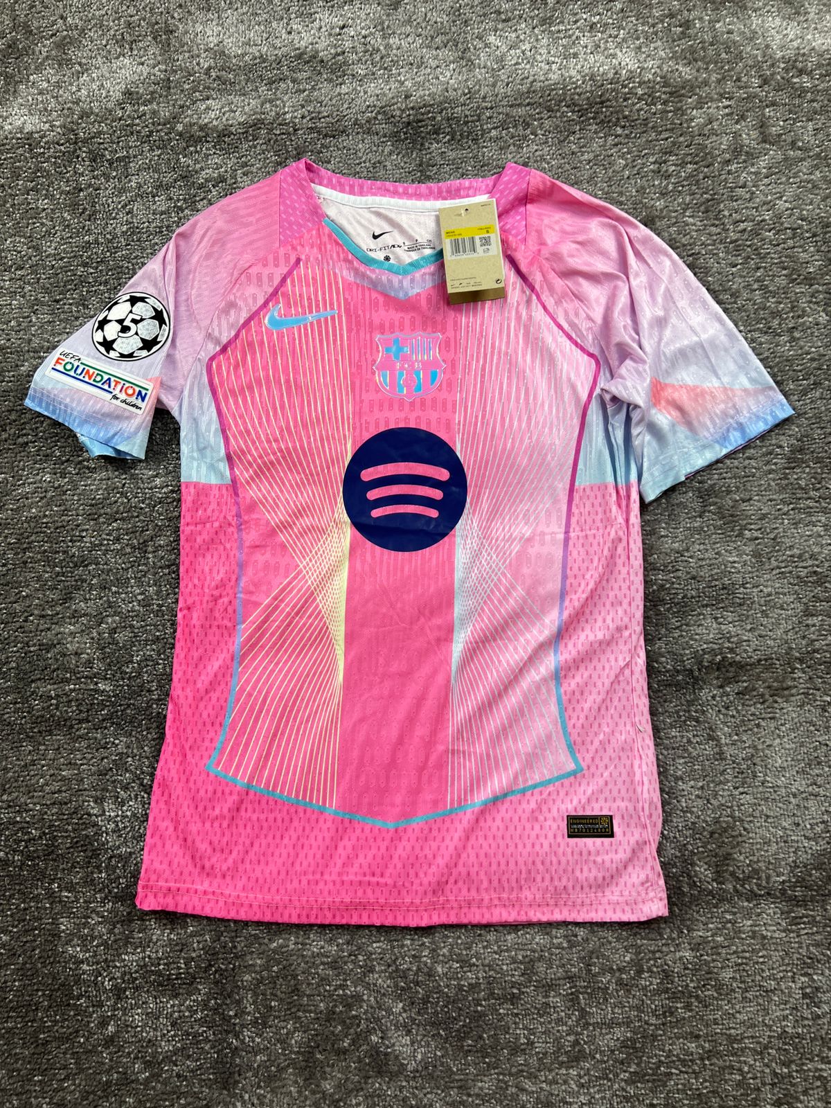 BARCELONA SPECIAL KIT ROSE  2025