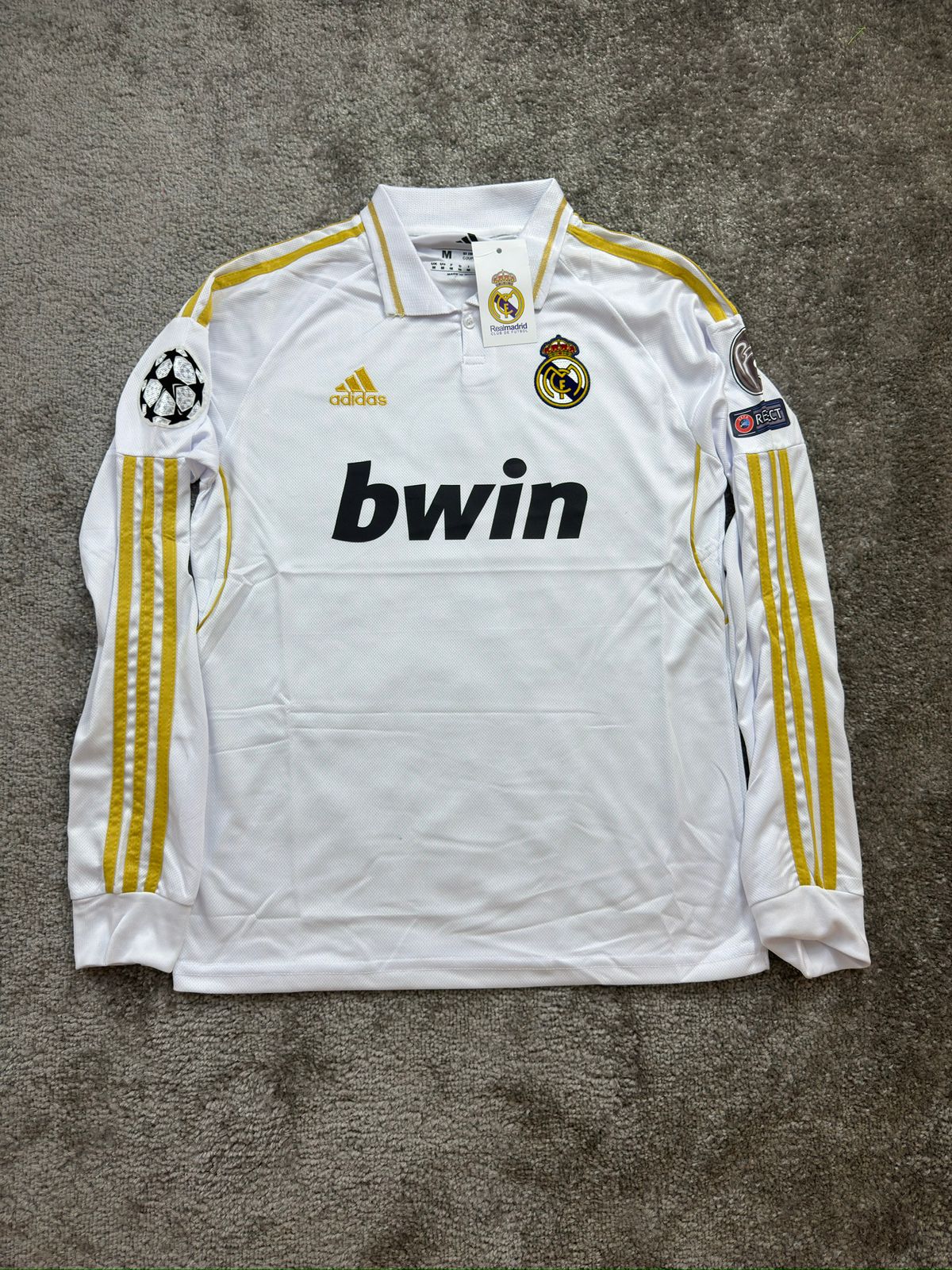 RONALDO Real Madrid 2011-2012 HOME LONG SLEEVES