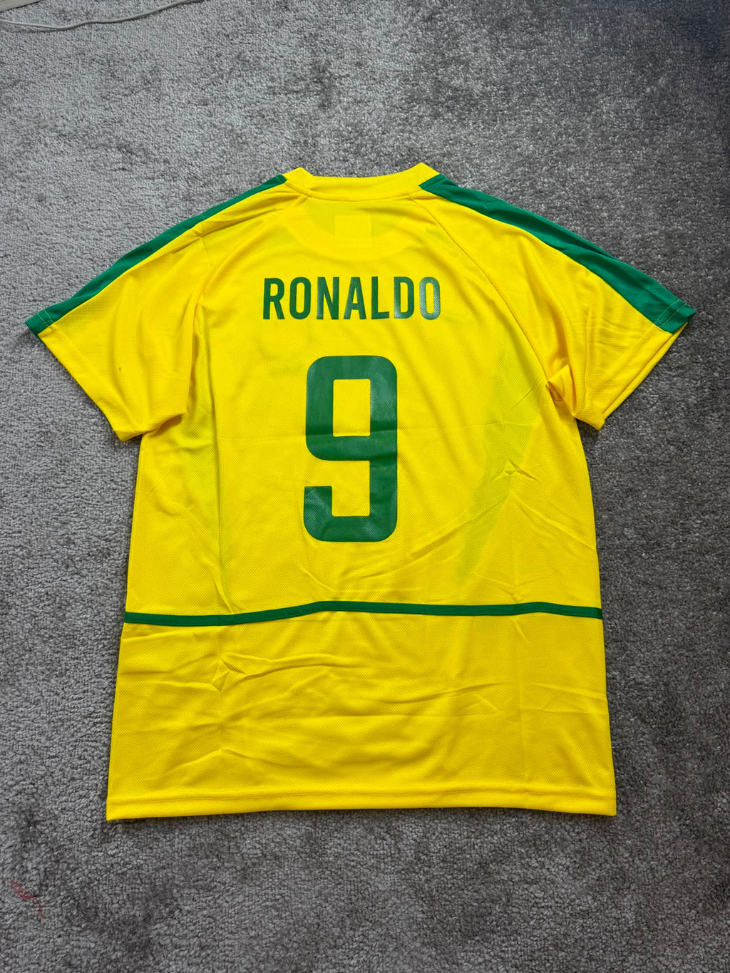 RONALDO BRAZIL HOME KIT 2002