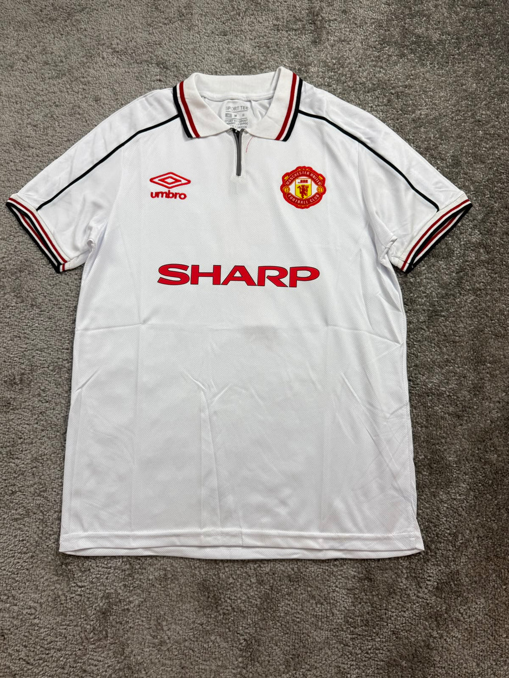BECKHAM MANCHESTER UNITED AWAY KIT 1999