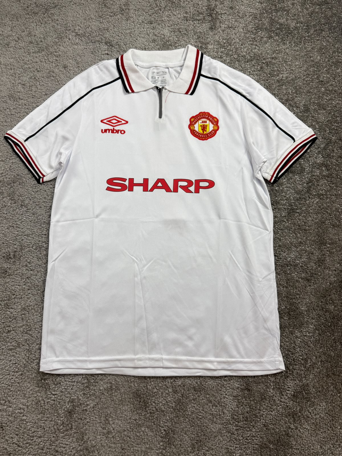 BECKHAM MANCHESTER UNITED AWAY KIT 1999