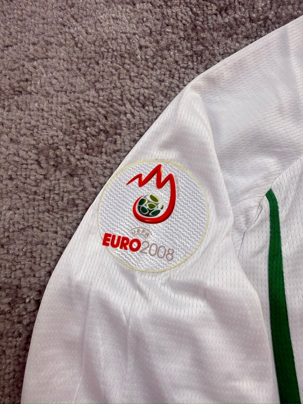 RONALDO PORTUGAL AWAY KIT 2008