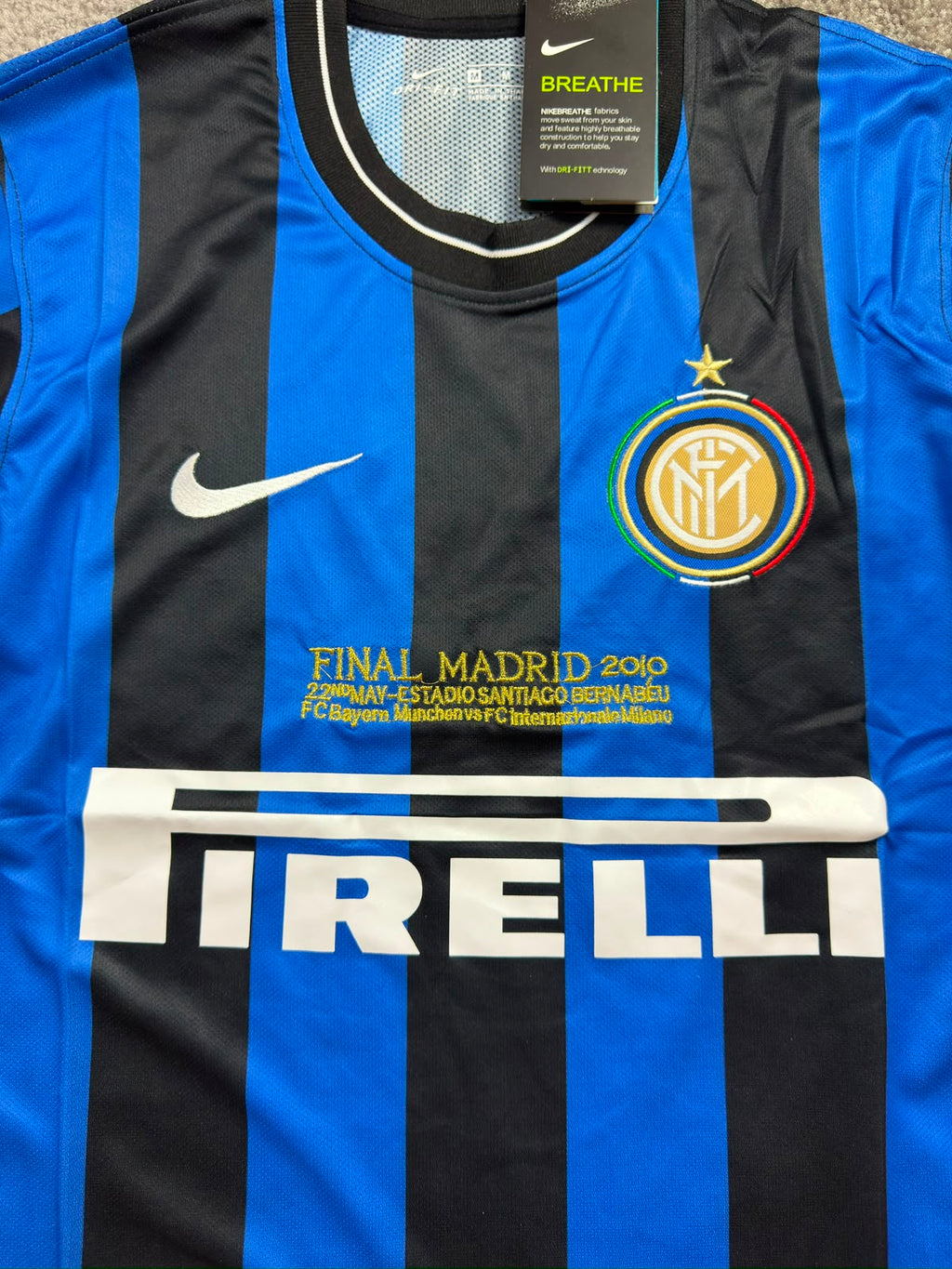 INTER MILAN HOME KIT 2010