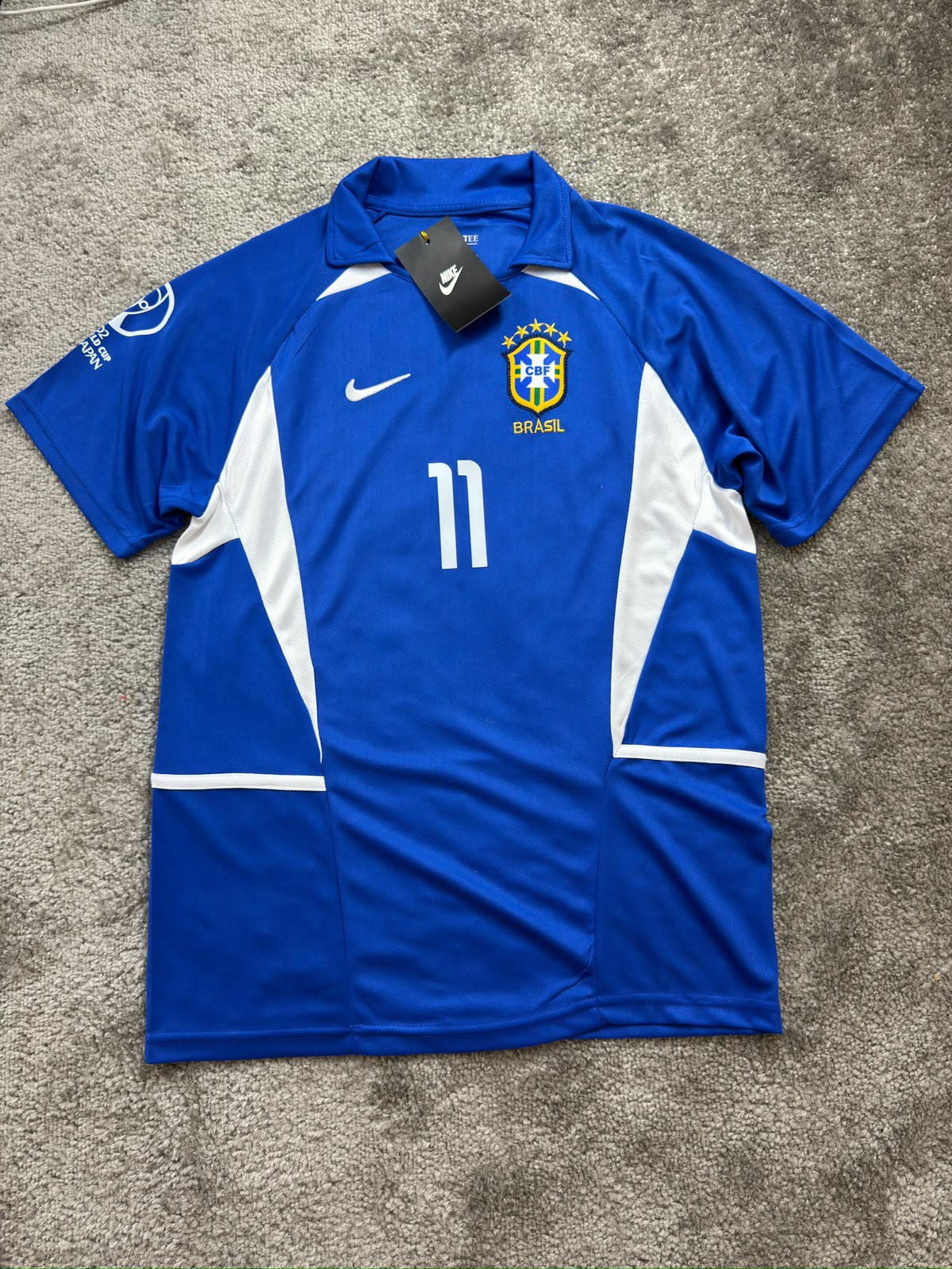 RONALDINHO BRAZIL AWAY KIT 2002