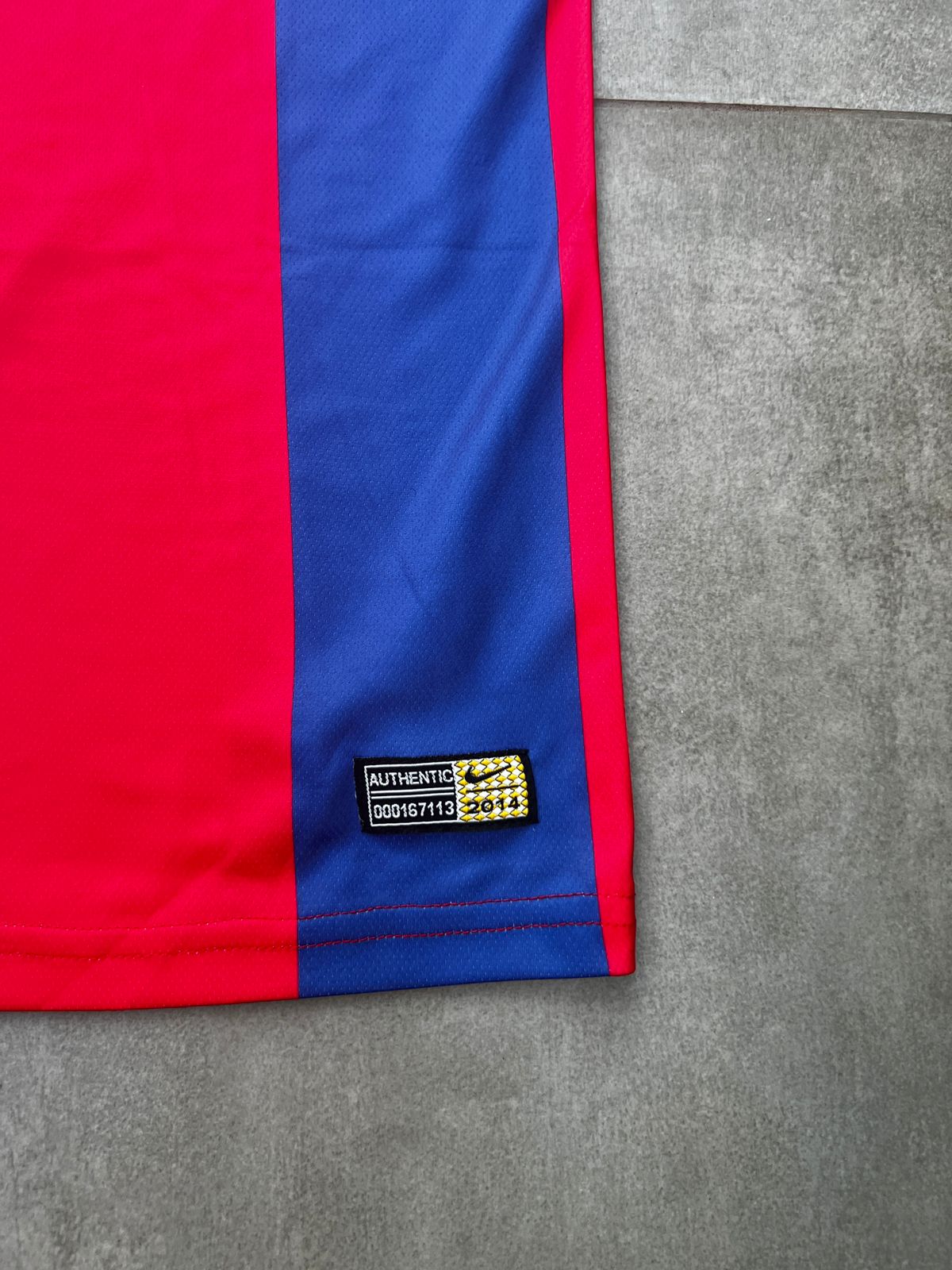 BARCELONA HOME KIT MESSI 2011