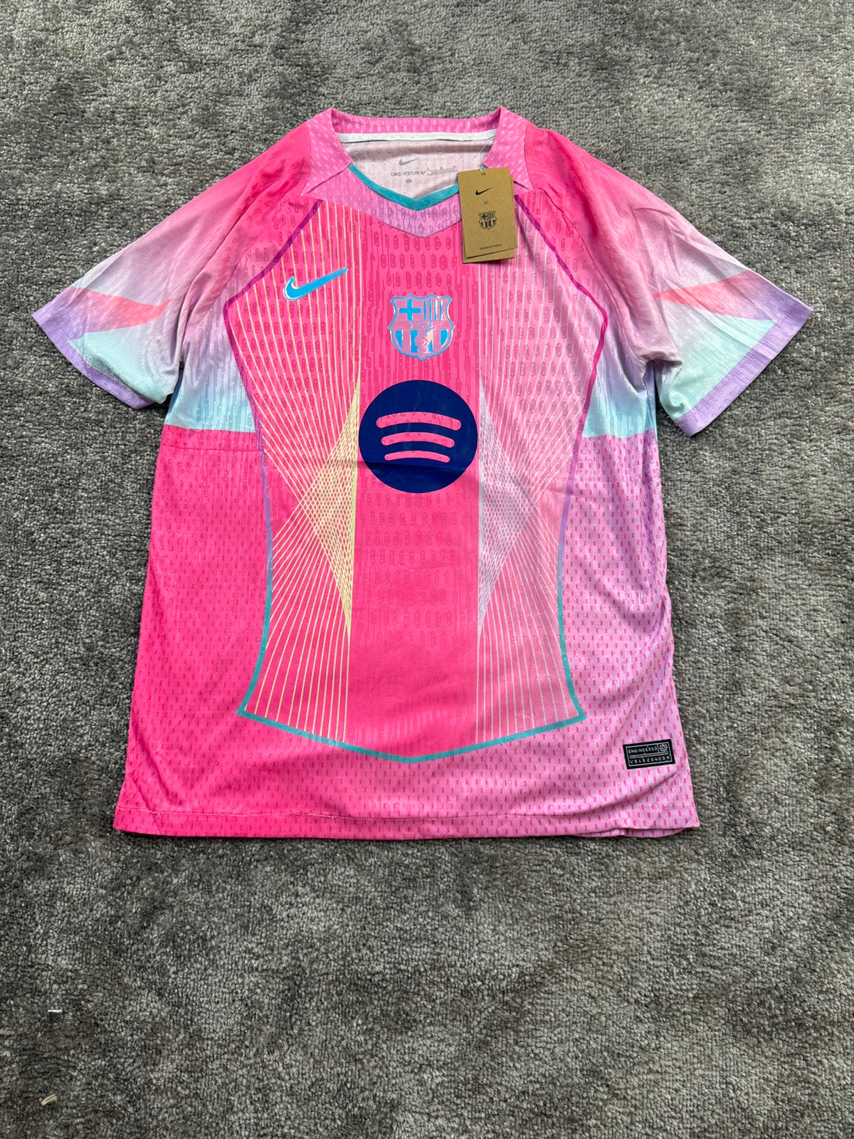 BARCELONA SPECIAL KIT ROSE  2025